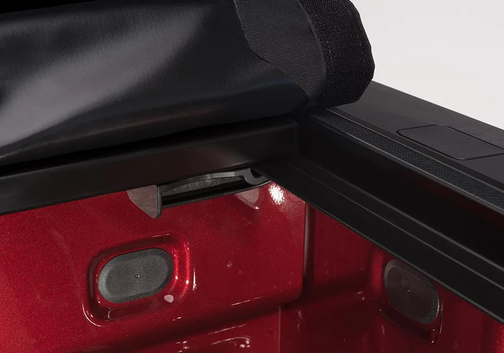 TruXedo Pro X15 Soft Roll Up Truck Bed Tonneau wrap 2021 Jeep Gladiator