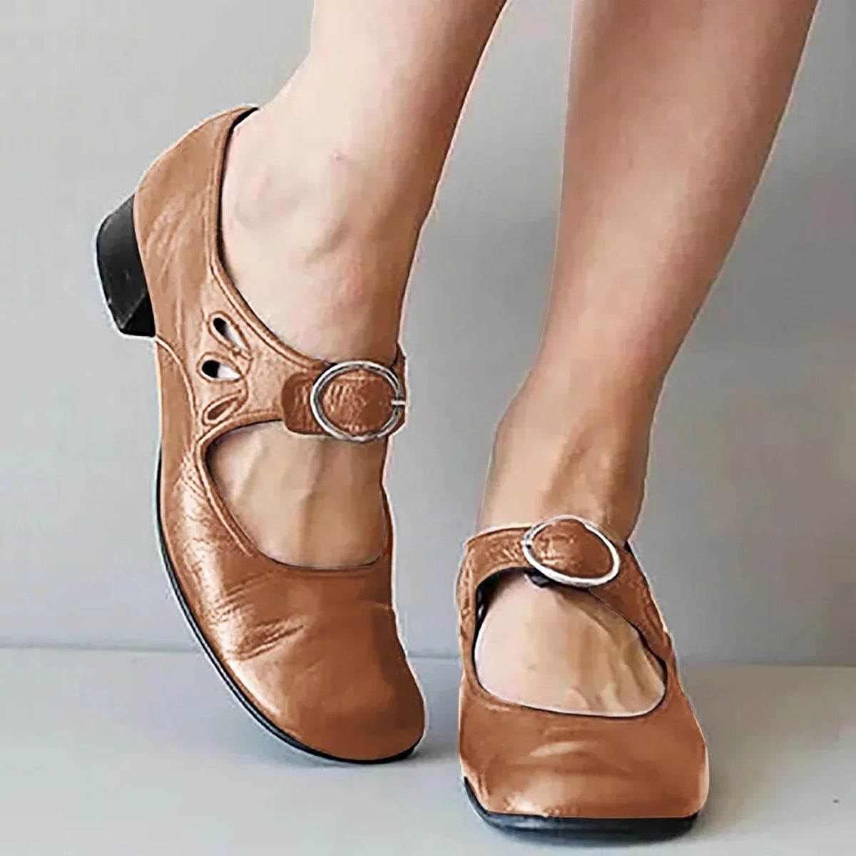 SZXZYGS Womens Shoes Dressy Casual Wide Width Leisure Women's Four Seasons Solid Color Non Slip Square Heels Round Toe Breathable Buckle Strap Lazy Cloth Shoes Easter Summer 2024